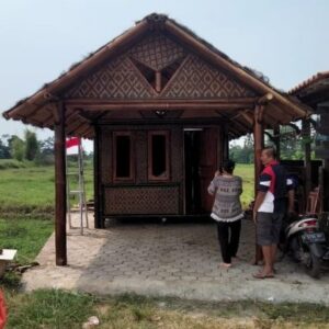 Jual Rumah Anyaman Bambu di Sumba Barat