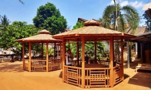 Jual Gazebo Kayu Jati Ukir di Banggai Laut